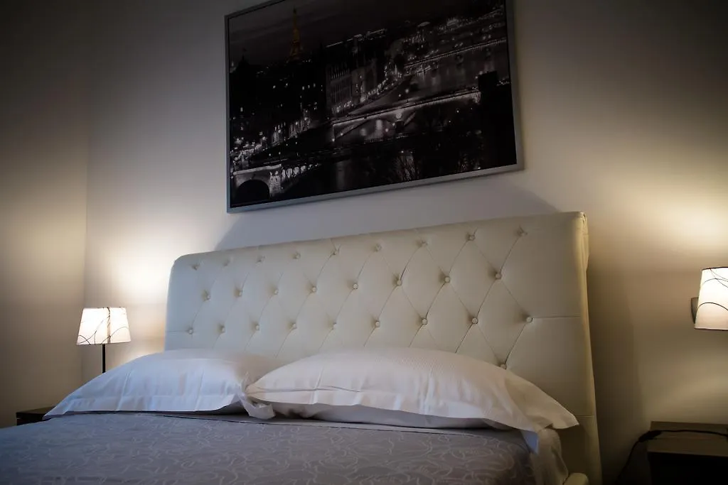 Style Homes Brera San Marco 29 Milan Italy